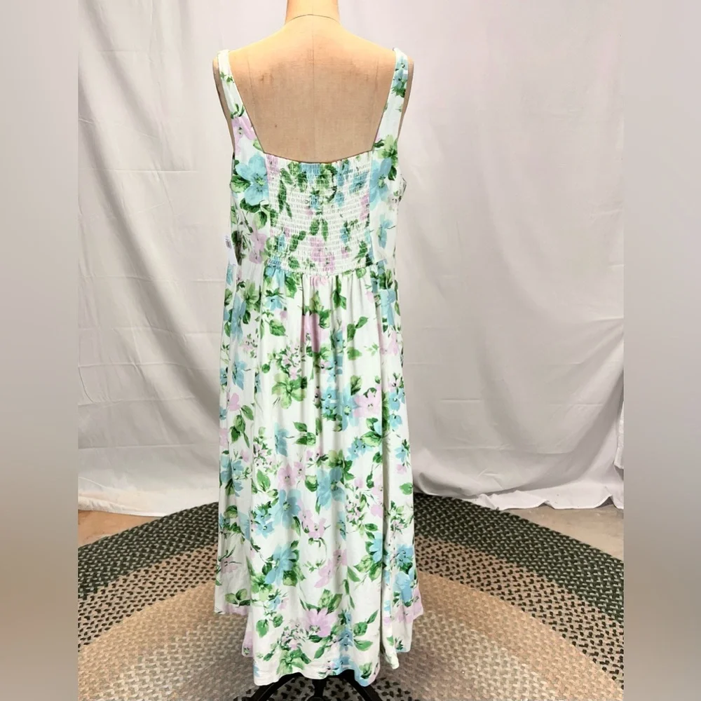 Old Navy cottage country flower garden linen sundress sun dress smocked new‎ nwt